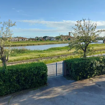 La Garitta - Tra E Livorno Free Parking Ac Near The Sea Guest house