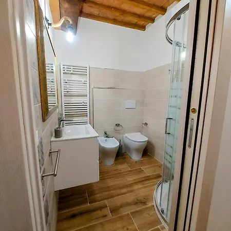 Guest house La Garitta - Tra E Livorno Free Parking Ac Near The Sea